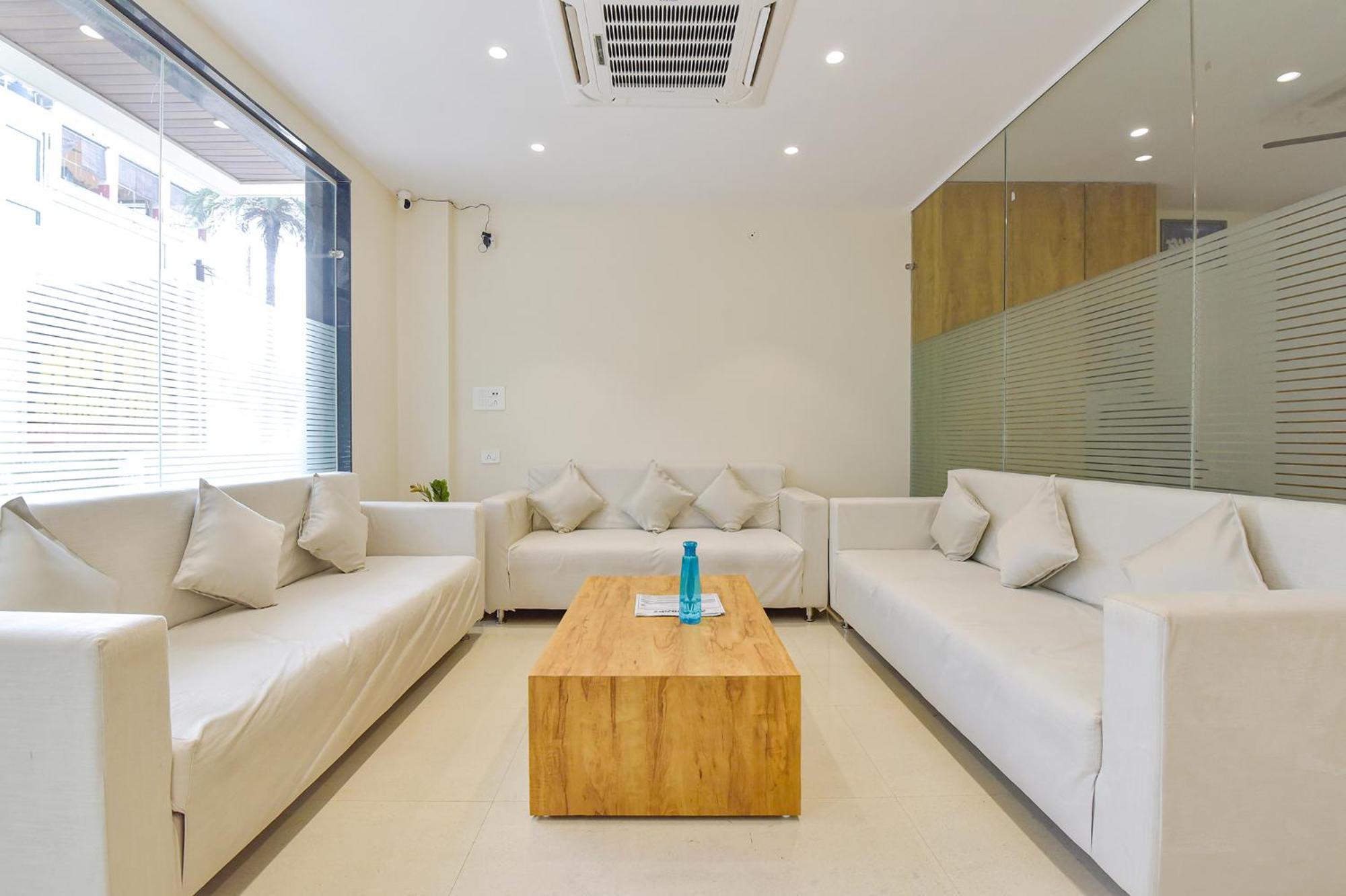 Fabhotel Synergy Stays Ιντόρ Εξωτερικό φωτογραφία